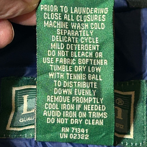 L.L. Bean Vintage Goose Down Puffer Jacket Petite - Picture 5 of 11